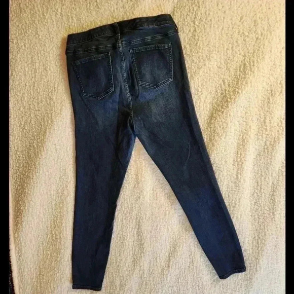 TORRID high waisted skinny jeans, 12R - Picture 3 of 5